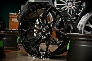 OBF C8_GLOSS BLACK